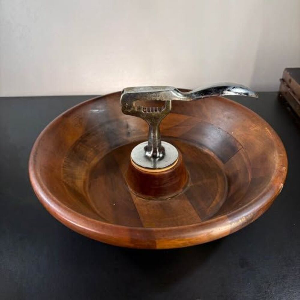 Mid-Century Modern nutcracker bowl